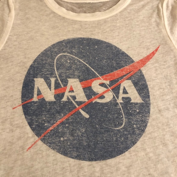 SOLD! NASA Tee Shirt - Picture 2 of 2
